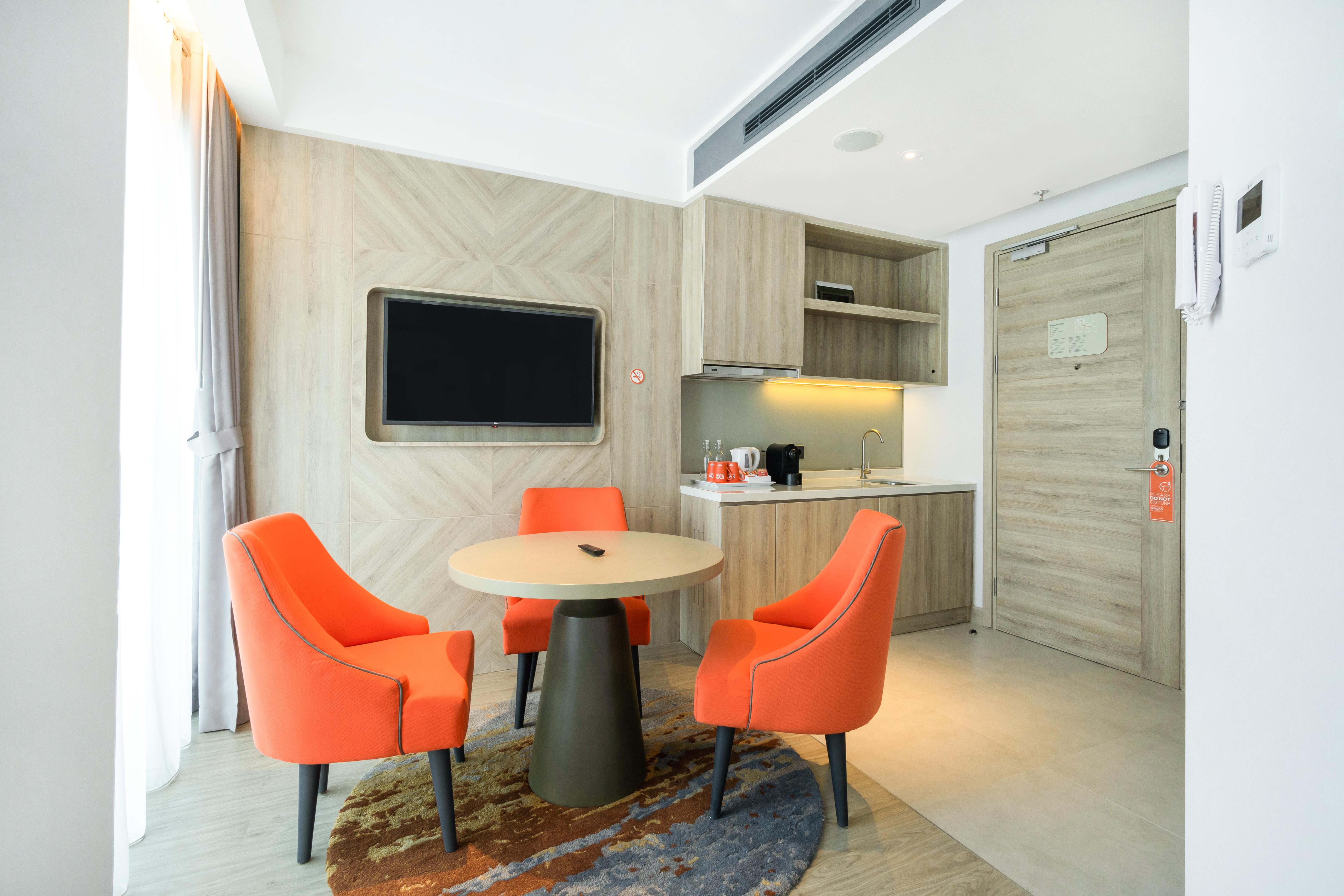 Harris Suites Puri Mansion Jakarta Exteriör bild