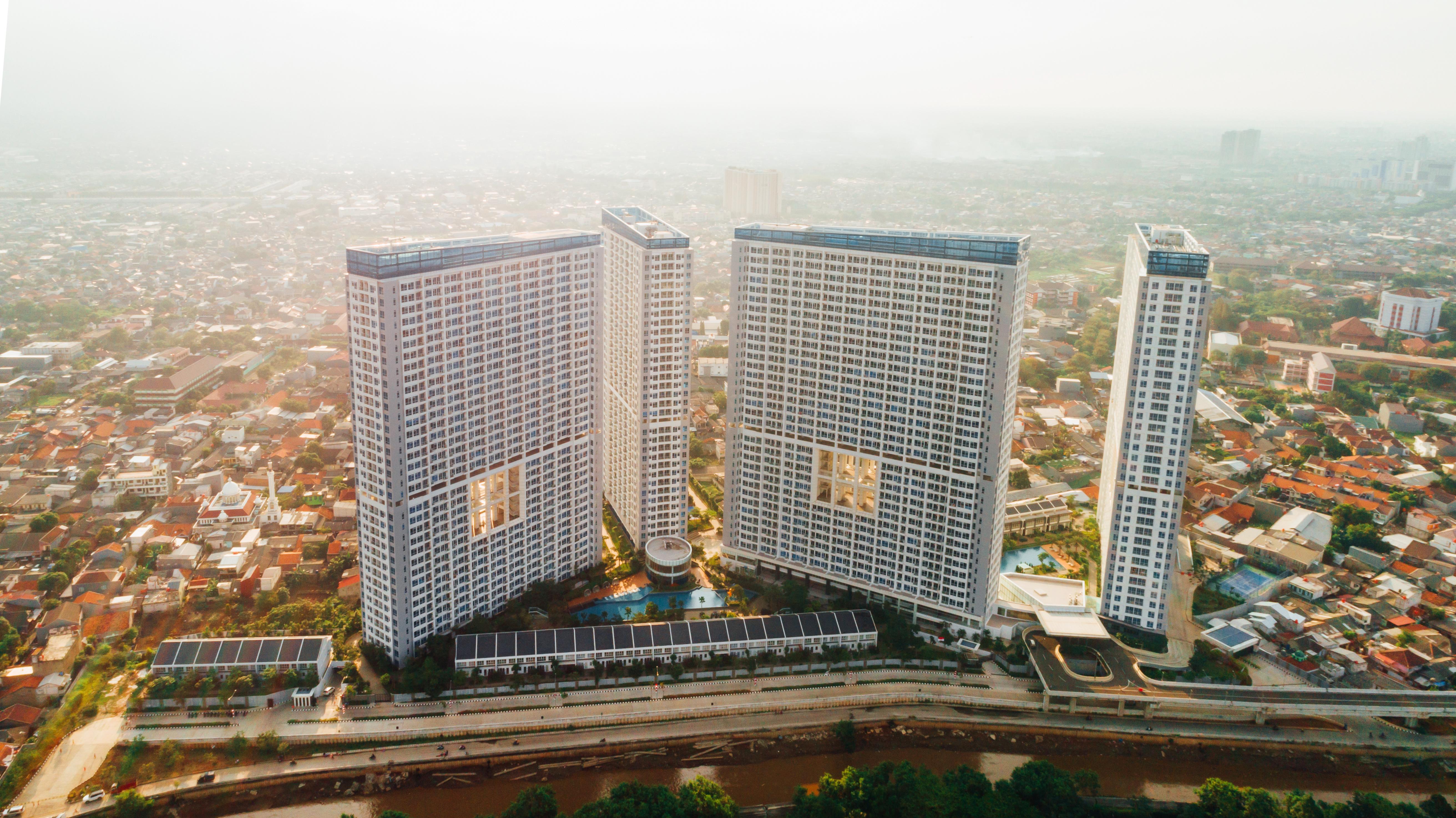 Harris Suites Puri Mansion Jakarta Exteriör bild
