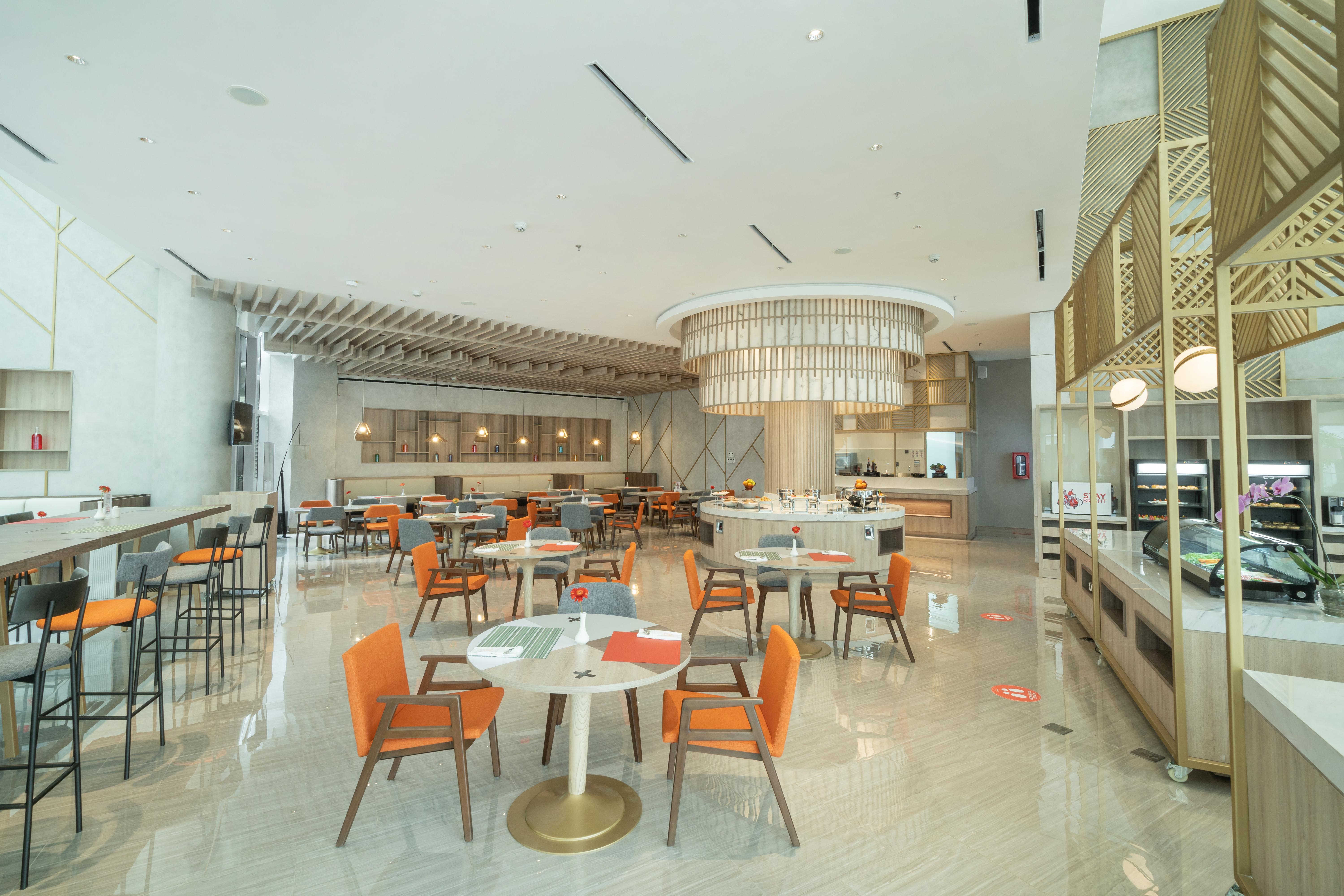 Harris Suites Puri Mansion Jakarta Exteriör bild