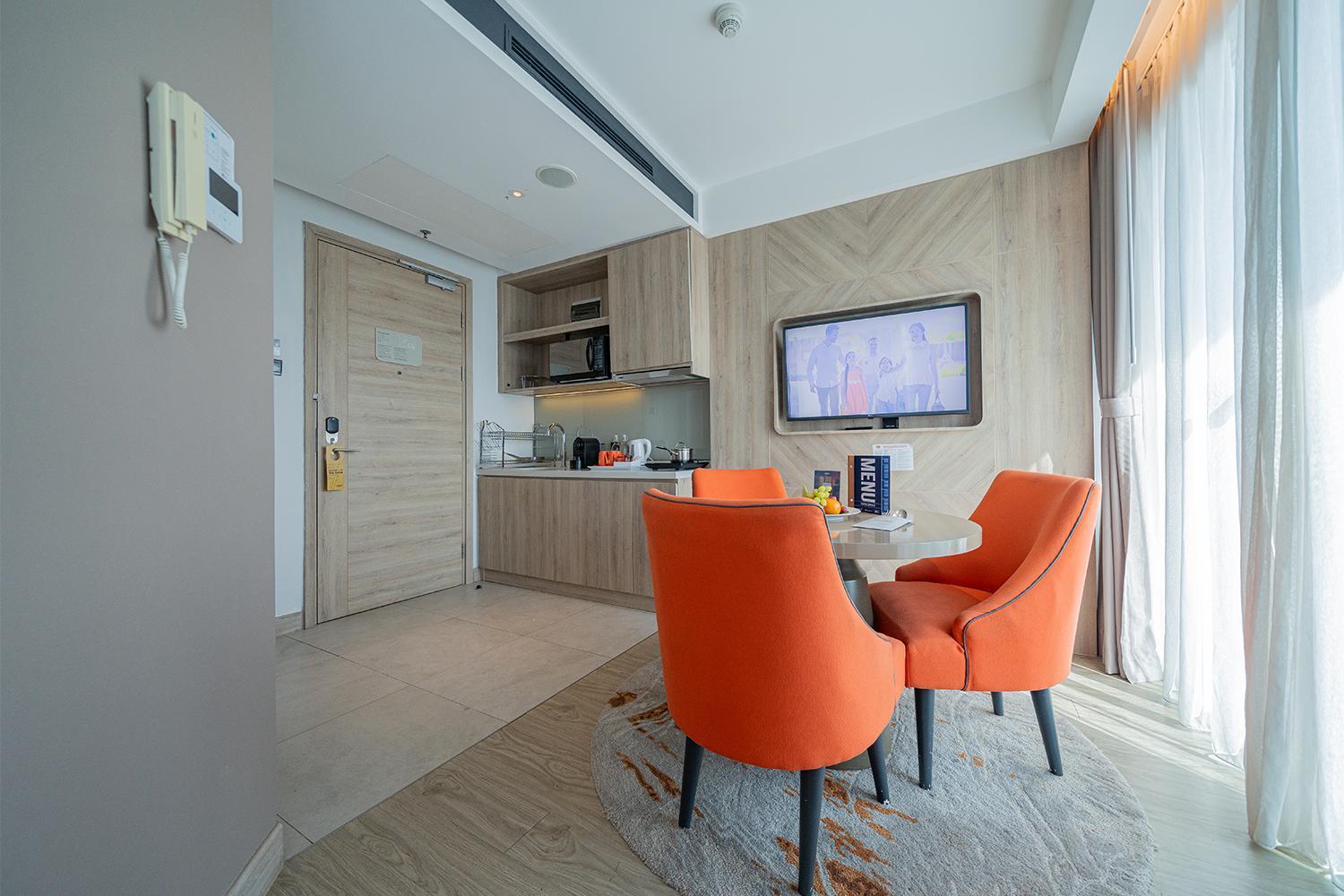 Harris Suites Puri Mansion Jakarta Exteriör bild